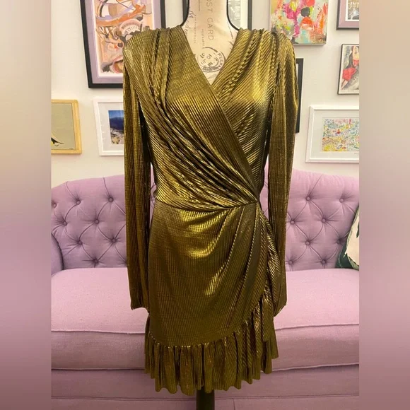 gold foil maxi dress Petal and Pup Women's Naira Pleated Maxi Dress main image 0